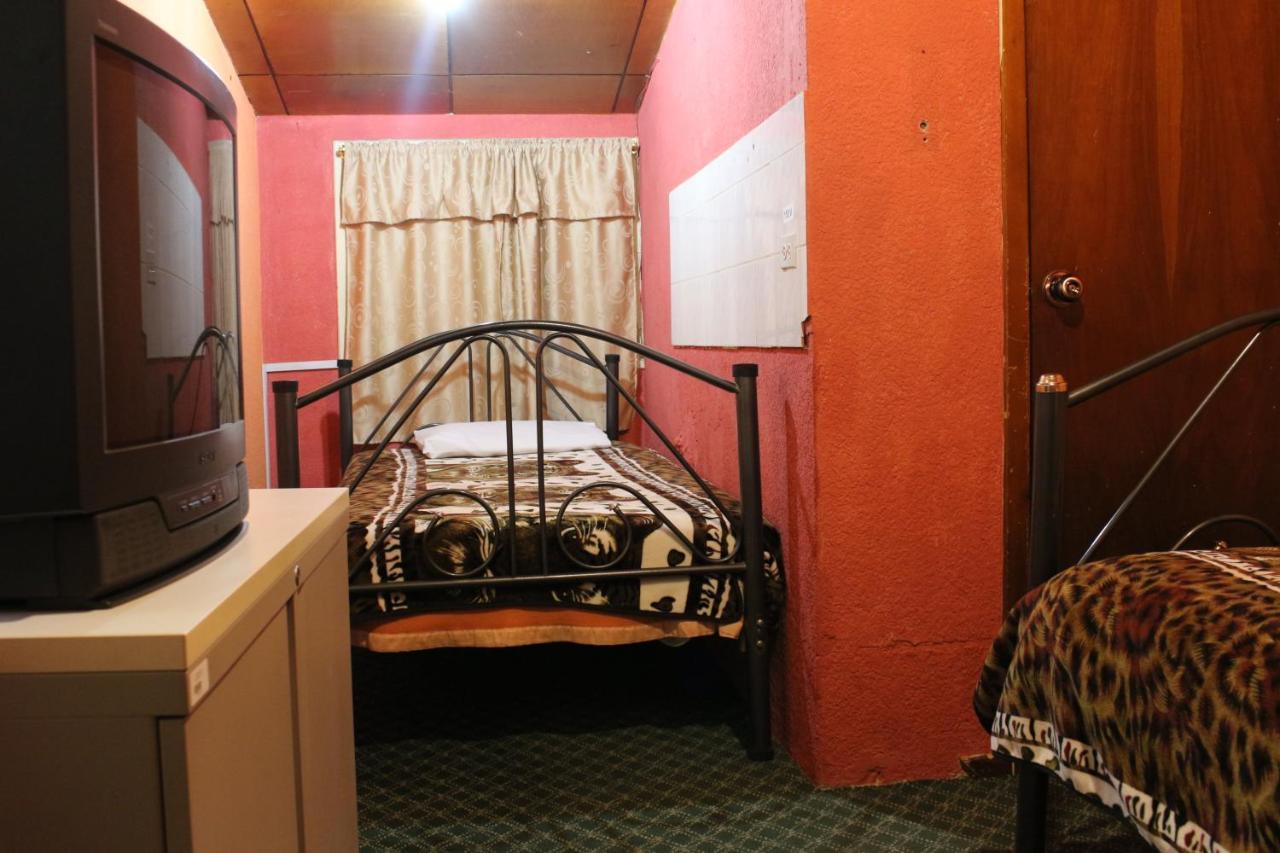 Hostal Killa Llullu Quito Luaran gambar